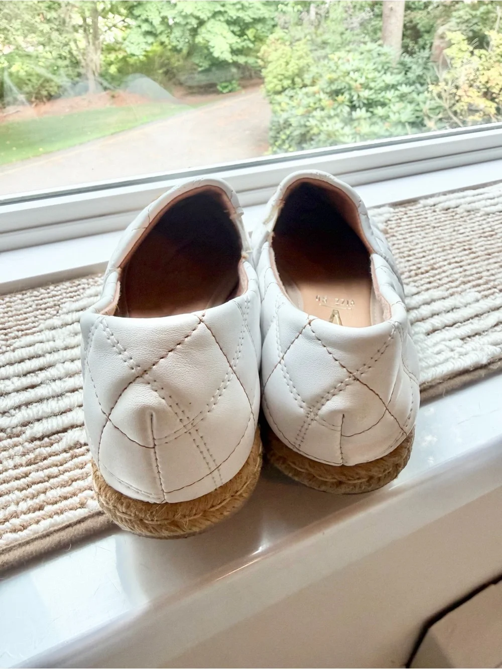 Vizzano White Quilted Espadrille Loafers Women's US 8 / EUR 39 Slip On Casual